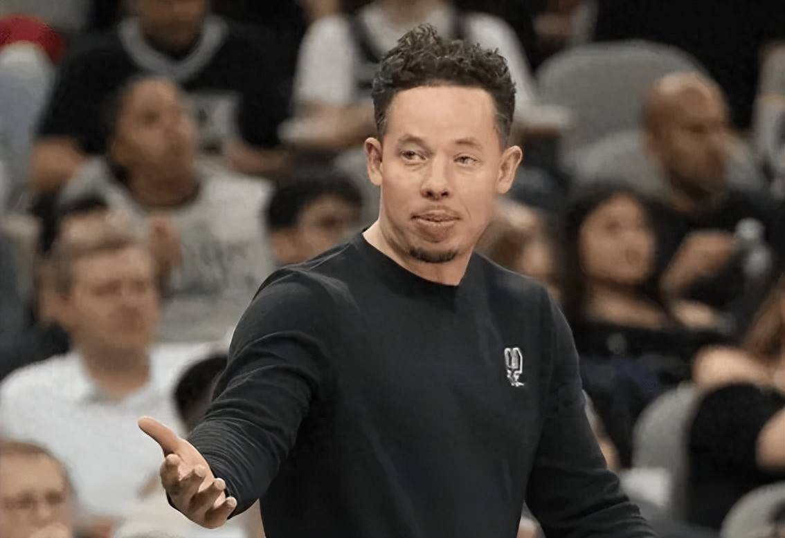 九游网页官网九-圣安东尼奥马刺内部会议纪要流出：转会期强势反弹，NBA总决赛使命明确，身体对抗强度拉满的简单介绍